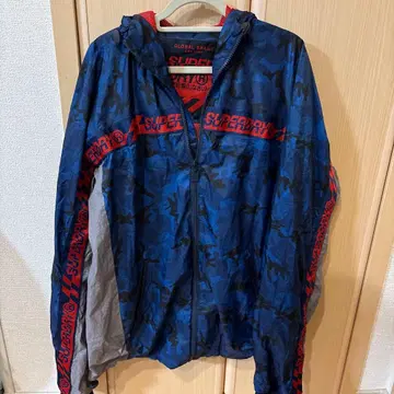 SUPERDRY 카모 패턴 후드 부착 자켓