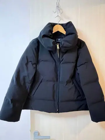 블랙 숏 다운 자켓 큰 옷깃 미사용 새상품