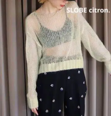 새상품급 SLOBE citron. 스 시트론 컬러 모헤어 혼방 시어 니트