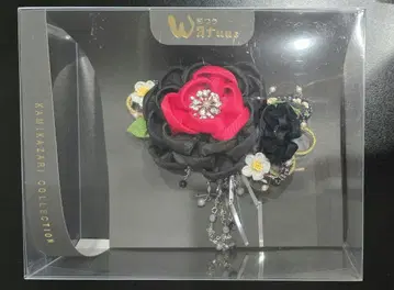 Watuu(와츠) 원가 13,000엔 블랙과 레드 머리 장식