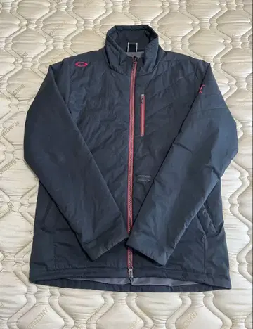 오클리 스컬 패딩 자켓 L 사이즈