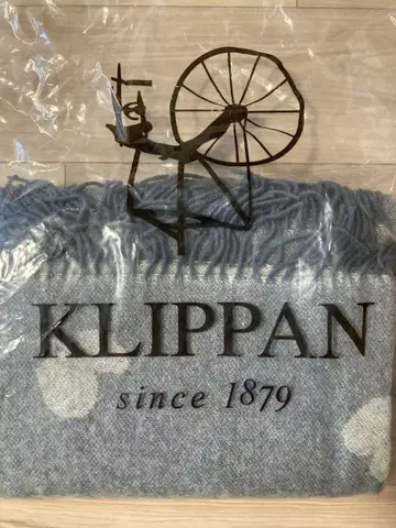 새상품 미나 페르호넨 x KLIIPPAN 울 스톨 choucho