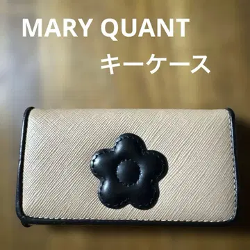 MARY QUANT 플라워 모티브 키케이스