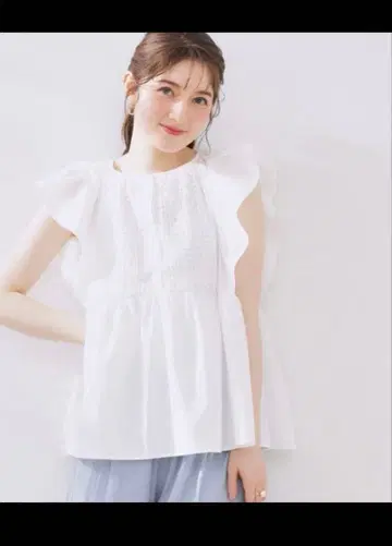 새상품 Couture Brooch 상의