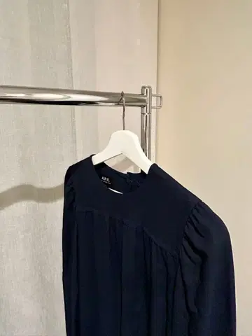 A.P.C. 네이비 롱 슬리브 원피스