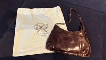 16일까지 기간 한정 특가 Anya Hindmarch 숄더백