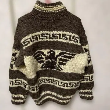 카우찬 인디언 니트 스웨터