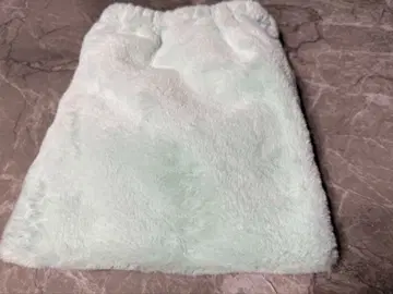 민트 컬러 퍼 숄더백