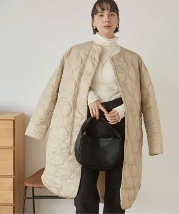 Angie 빈티지 베이지 퀼팅 롱 코트