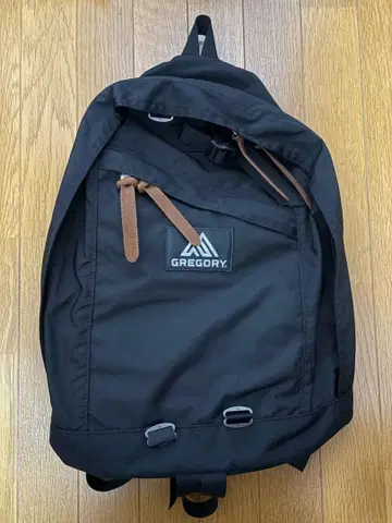 GREGORY 블랙 백팩