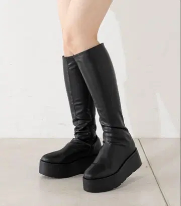 Chico 통굽 블랙 롱 부츠