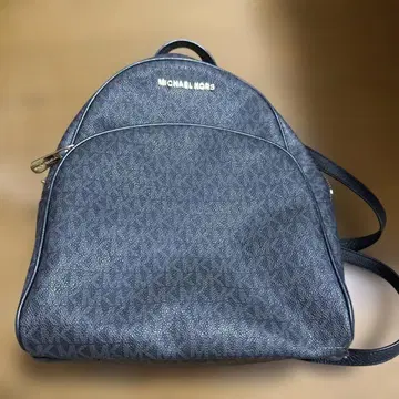 MICHAEL KORS 블랙 백팩