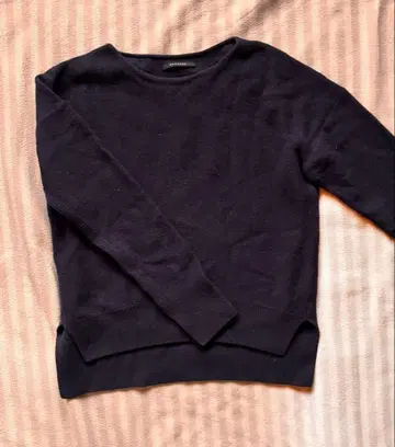 MACPHEE 네이비 스웨터 S 사이즈