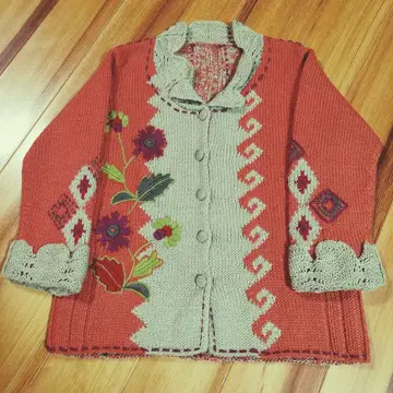 자수 니트 가디건 오렌지와 베이지