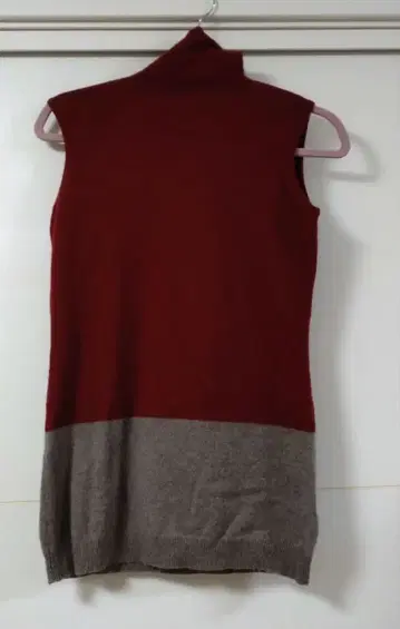 SWINSWING 스윈스윙 마렌담 슬리브리스 니트