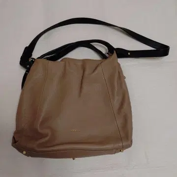 FURLA 베이지 가죽 숄더백