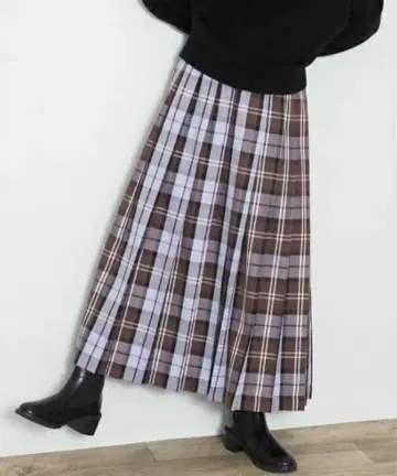 새상품급 UR Sonny Label 체크 플리츠 이지 스커트 라벤더