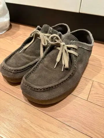 그레이 스웨이드 데크 슈즈 26.0cm