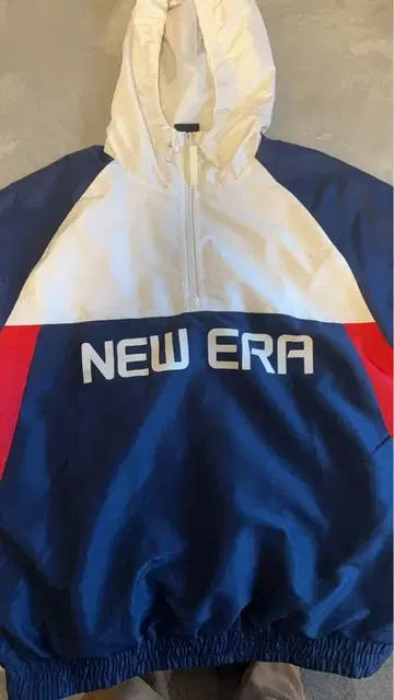 NEW ERA 나일론 자켓 풀오버 후드티