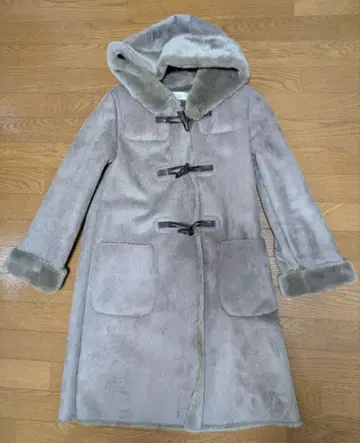 나노유니버스 페이크 무스탕 더플 코트