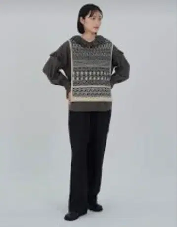 LOISIR 로와지르 울 싱글 자카드 베스트