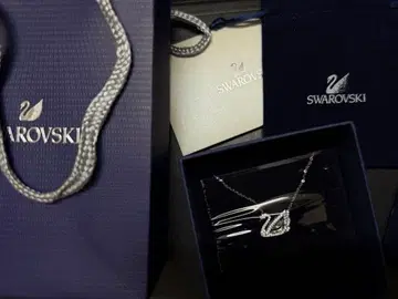 SWAROVSKI 스와로브스키 목걸이 댄싱 스완 화이트