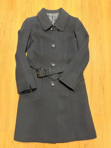 루니 코트 블랙