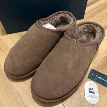 새상품급 EMU 슬립온 Stingerpico 무스탕 머쉬룸