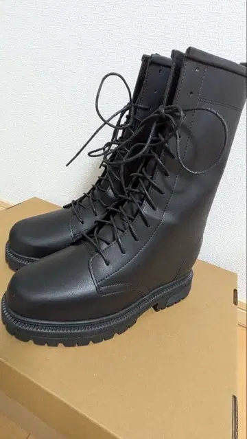 인솔 포함 부츠 18cm HSKtokyo