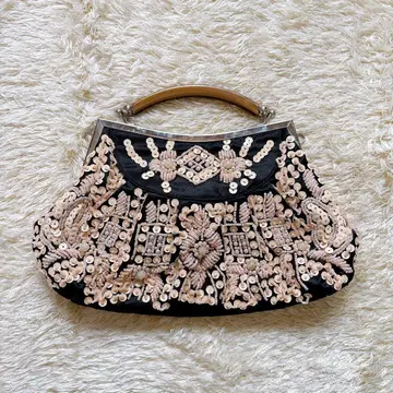 SunaUna 비즈 자수 블랙 파티 백