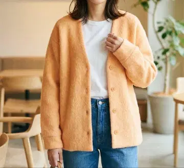 투모로우랜드 맥피 알파카 샤기 노카라 자켓 가디건