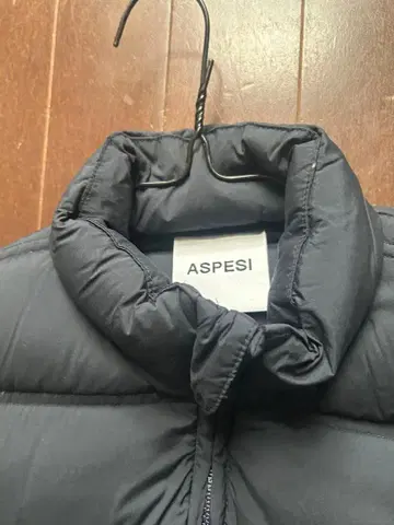 ASPESI 다운 베스트 네이비