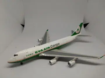 EVA AIR Cargo 보잉 747 모델