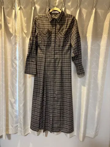 Checkered Pleats Long Shirt Dress