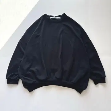 COG THE BIG SMOKE 맨투맨 블랙 돌먼 슬리브 입체