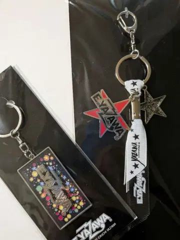 E.YAZAWA 키링 2점