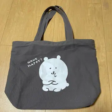 스스로 태클 거는 곰 토트백