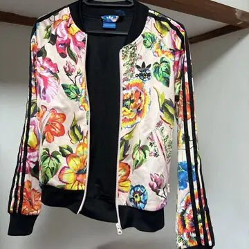 adidas 꽃무늬 저지