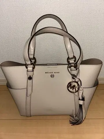 MICHAEL KORS 베이지 핸드백