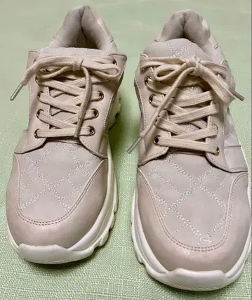 ESPERANZA (에스페란자) 퀼팅 비쥬 통굽 스니커즈