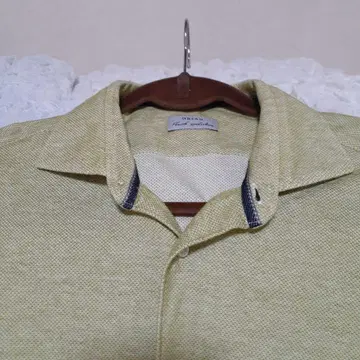 오리안의 캐주얼 셔츠 판매입니다.