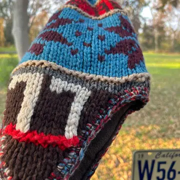 AMERICAN EAGLE 귀도리 니트 모자