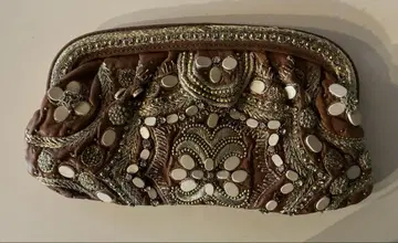 Diagram 비즈 자수 클러치백