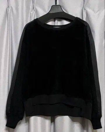 블랙 니트풍 트레이닝복