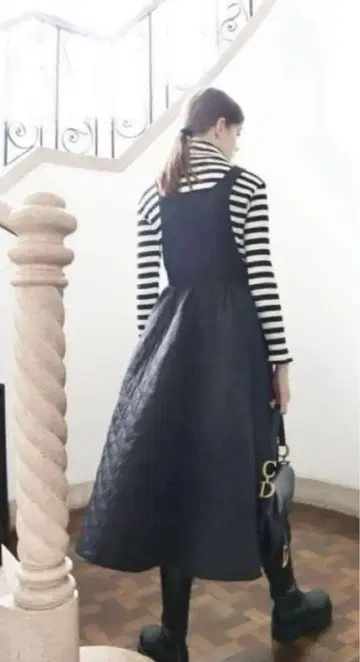 에피 quilting salopette onepiece 블랙