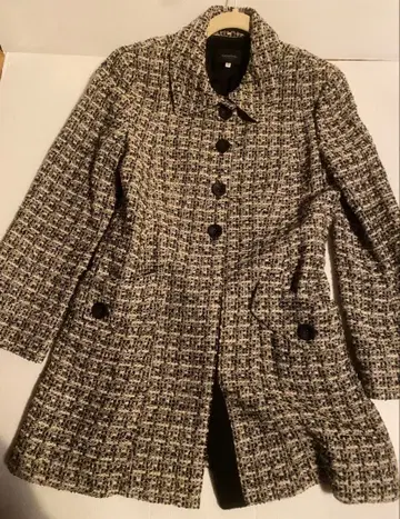 트위드 체스터 코트 블랙과 화이트