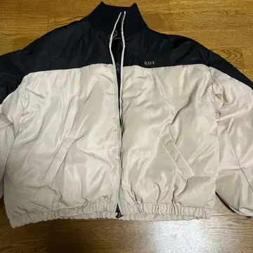 벌룬 실루엣 자켓 블랙 베이지