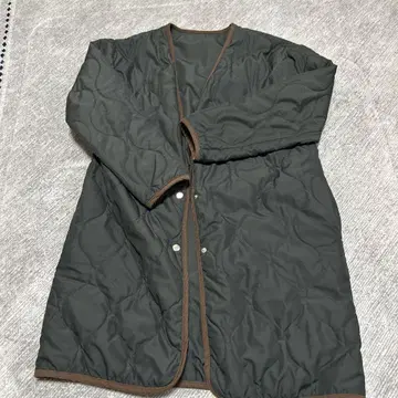 개럴개런트 퀼팅 자켓 미들 기장 블랙