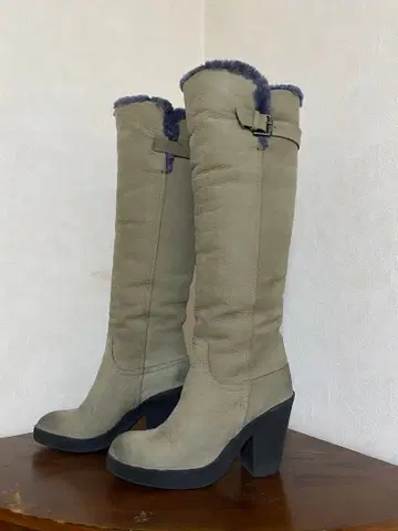 퍼 포함 롱 부츠