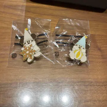 디즈니 2025 릴린린 핀 배지 [ 2개 세트 ]